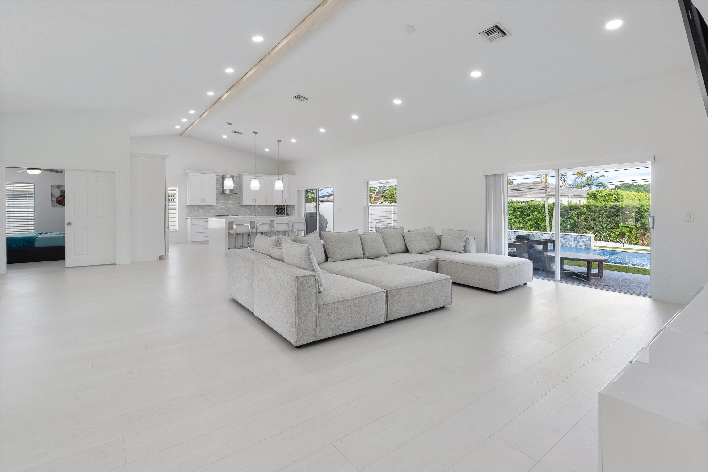 CYPRESS WOODS 1 - Residential