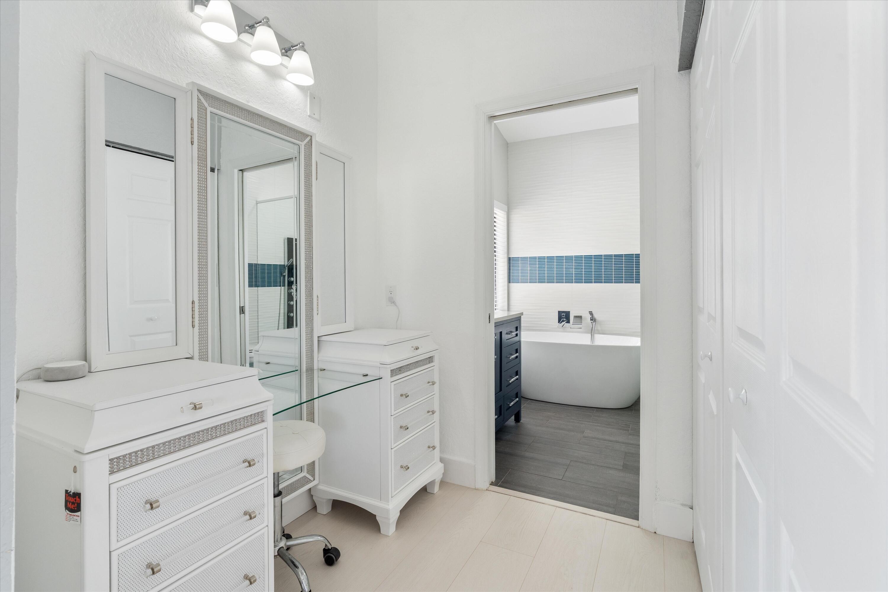 CYPRESS WOODS 1 - Residential