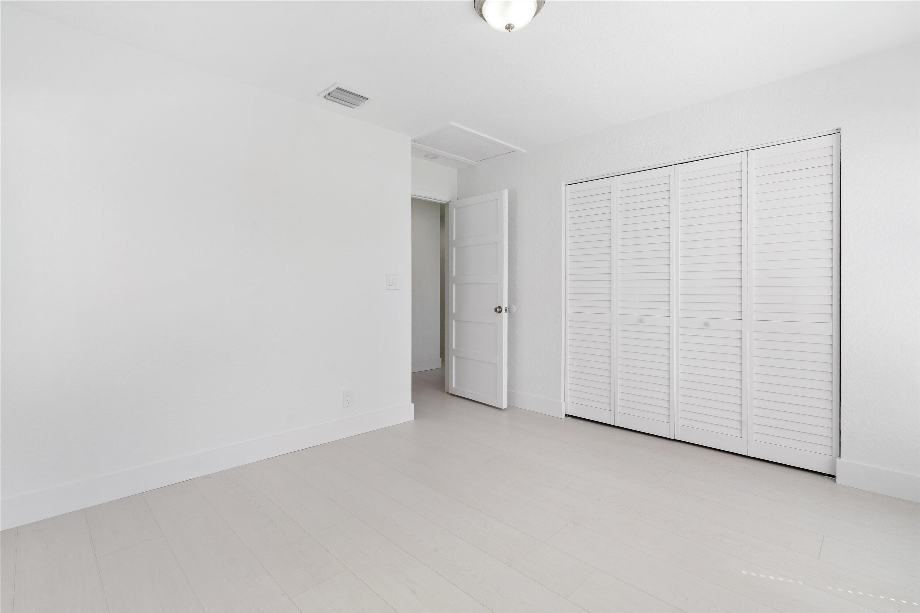 CYPRESS WOODS 1 - Residential