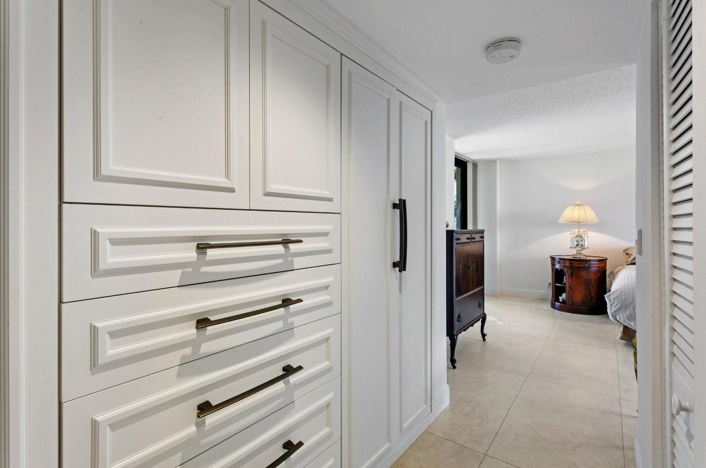 HALCYON OF PALM BEACH - Residential