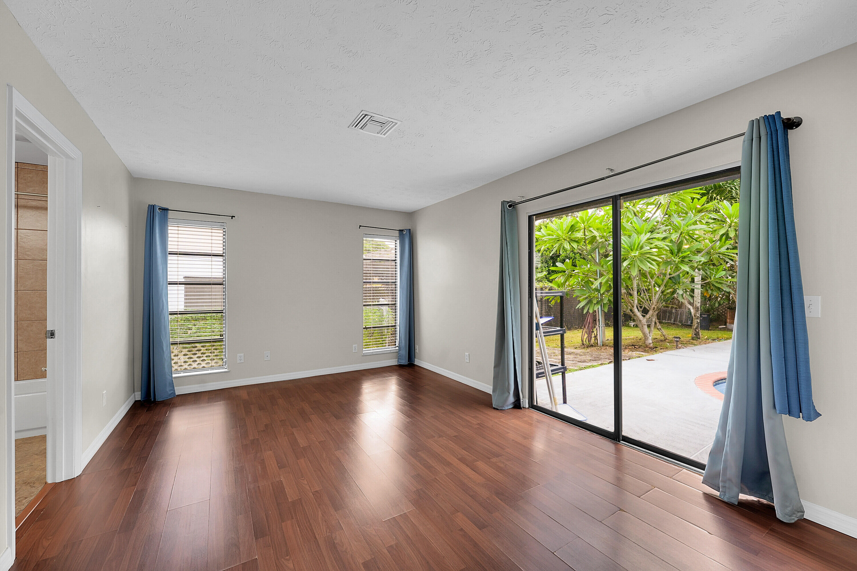 PORT ST LUCIE SECTION 18 - Residential