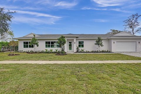 1674 Dorchester Place Wellington FL 33414
