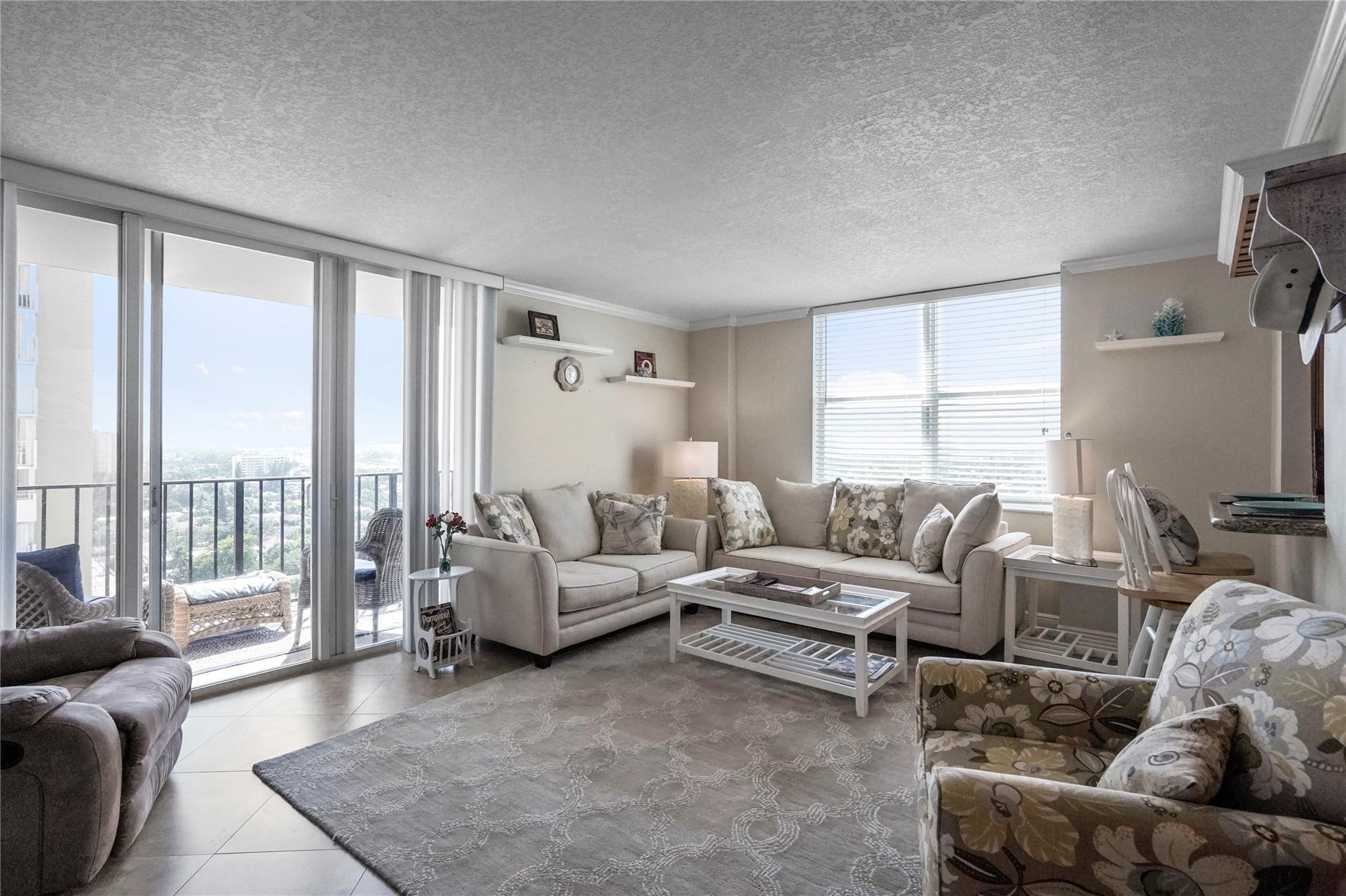 101 Briny Ave 1712