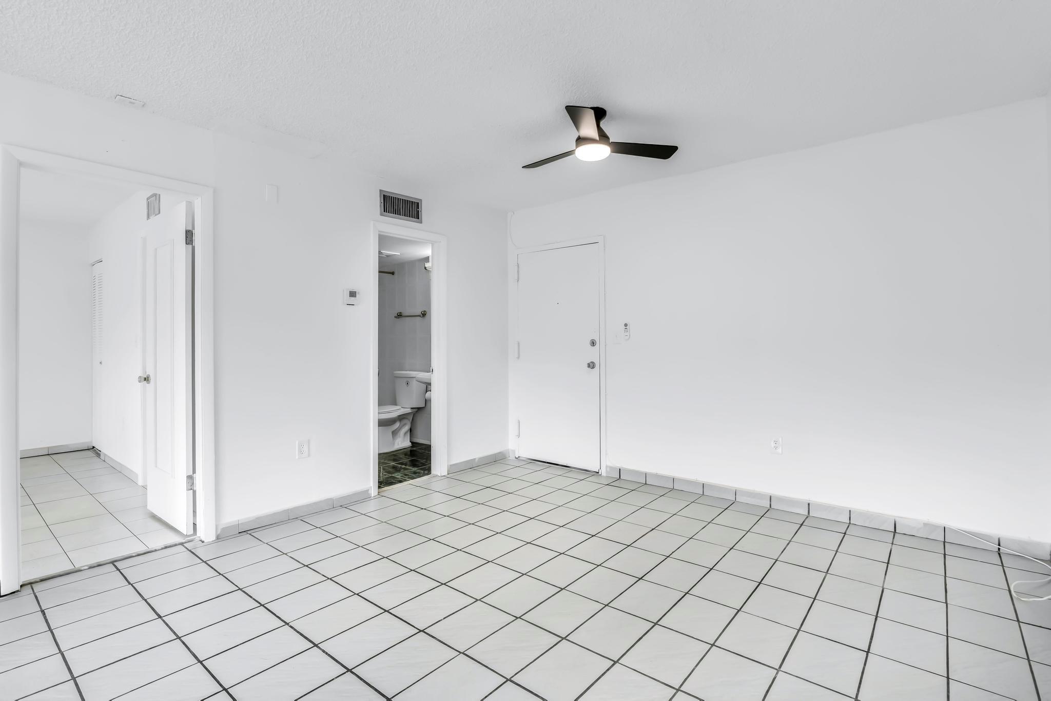 SUNSET VILLAS NO 3 CONDO - Residential Lease