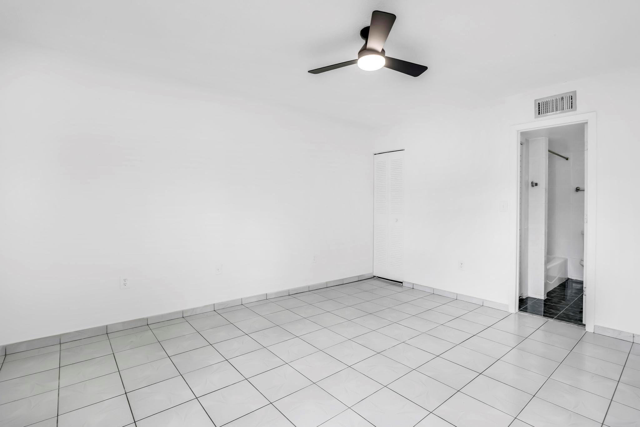 SUNSET VILLAS NO 3 CONDO - Residential Lease