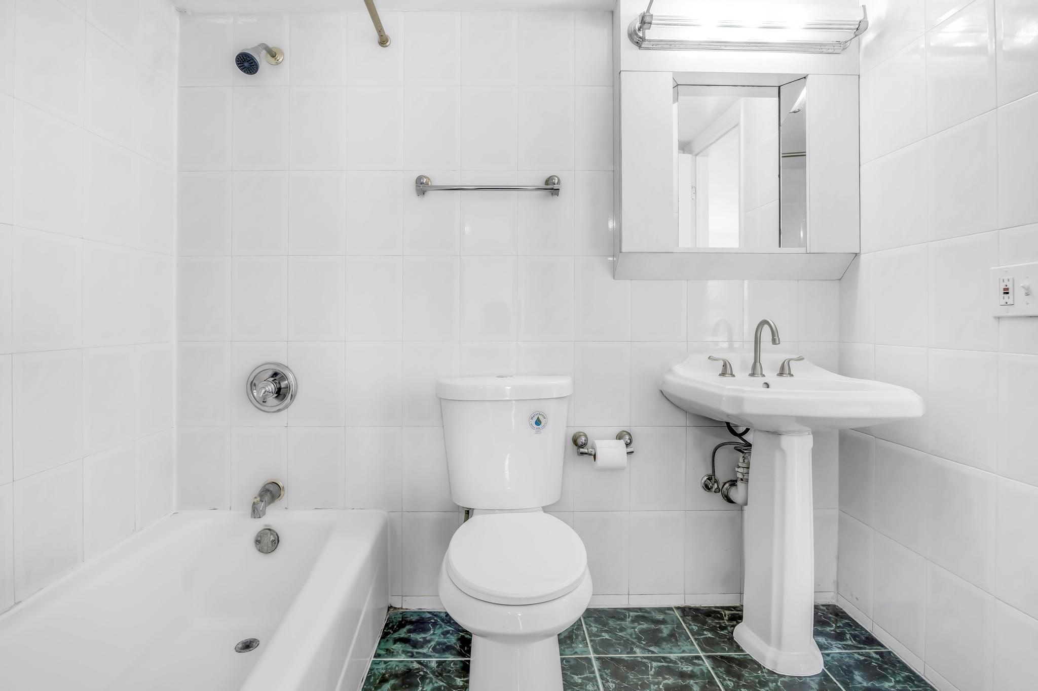 SUNSET VILLAS NO 3 CONDO - Residential Lease