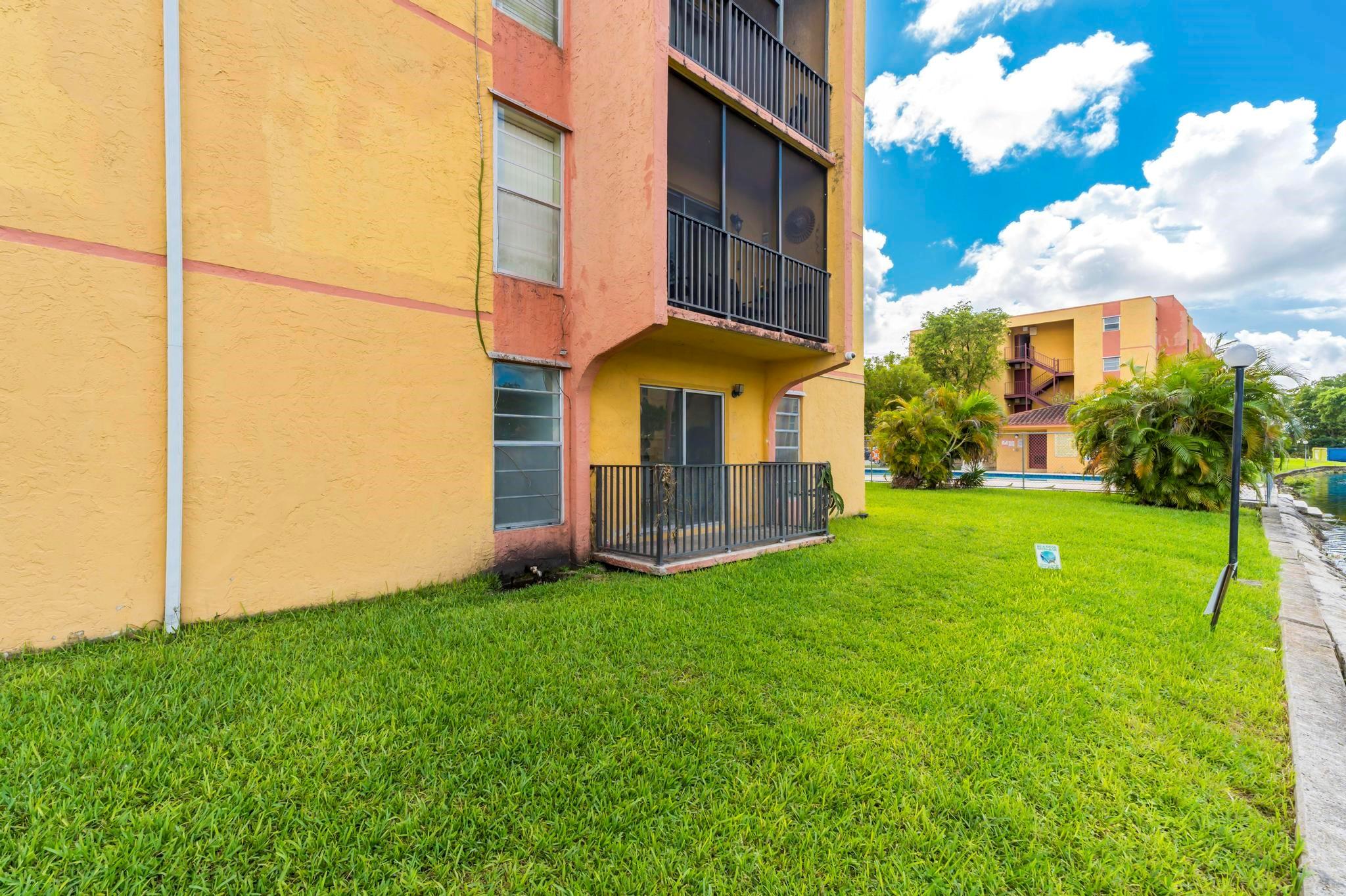 SUNSET VILLAS NO 3 CONDO - Residential Lease