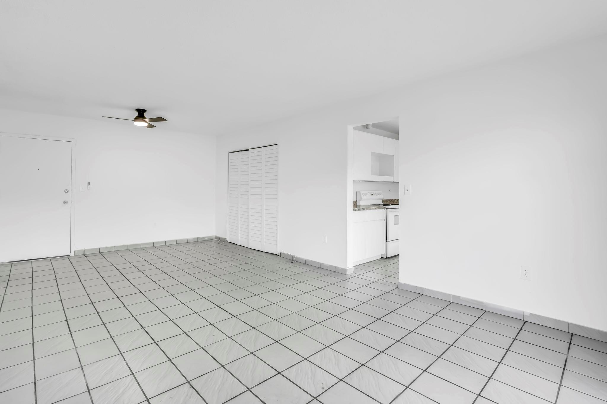 SUNSET VILLAS NO 3 CONDO - Residential Lease