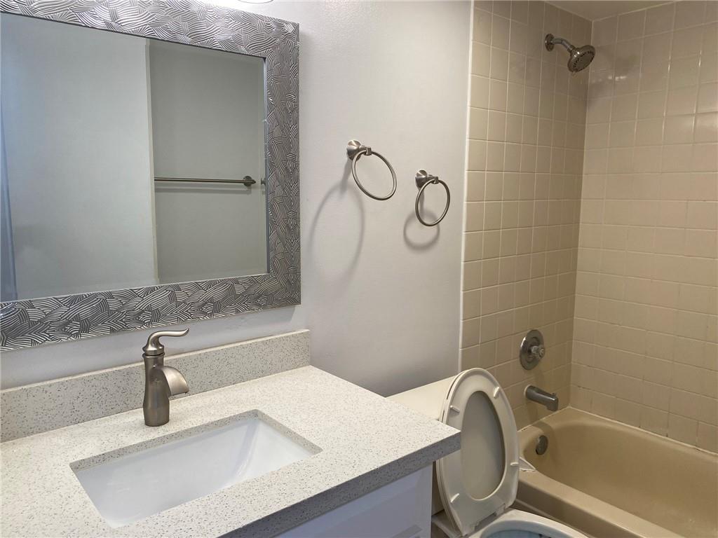 Edgewater Condo - Residential Lease