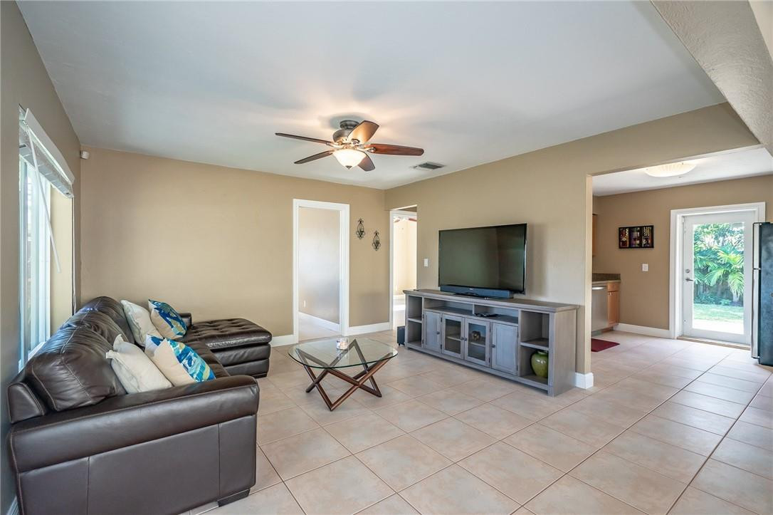 NORTH ANDREWS GARDENS 2ND - Residential