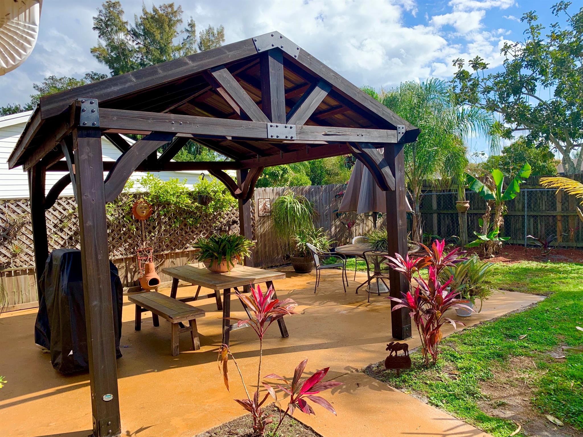 PORT ST LUCIE FLORESTA PINES UNIT 2 - Residential