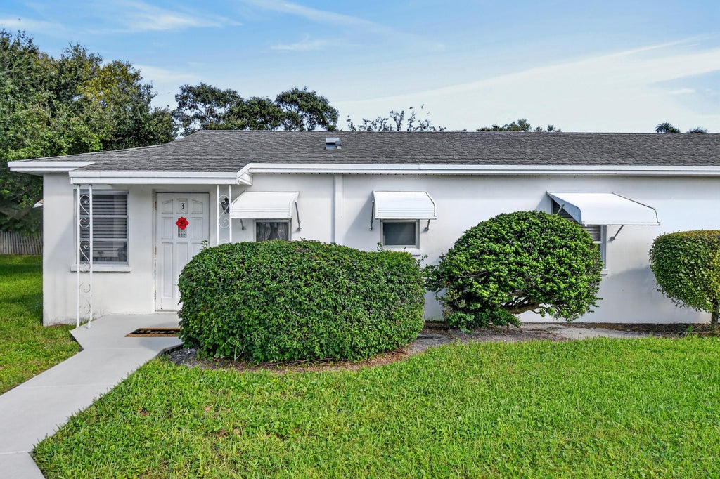 Photo of 10084 N Meridian Way N #3, Palm Beach Gardens, FL 33410 (MLS # B26089994)