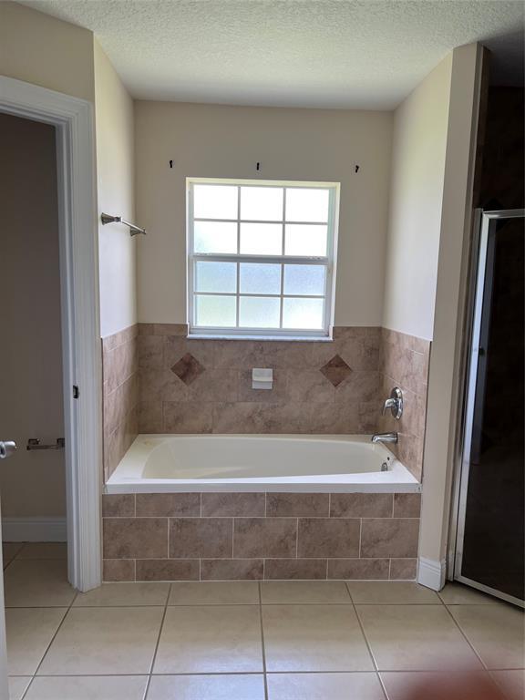 PORT ST LUCIE SECTION 13 - Residential Lease