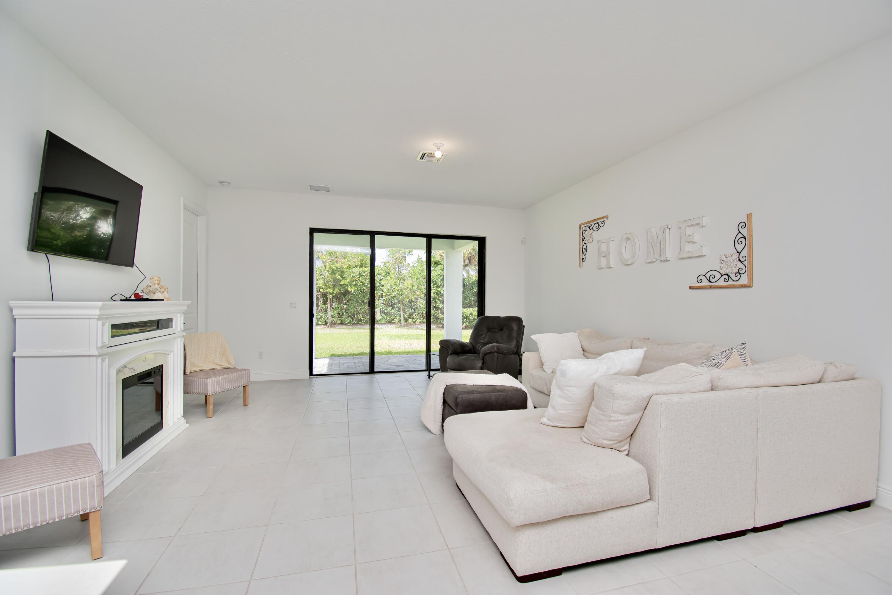 SKY COVE - Residential