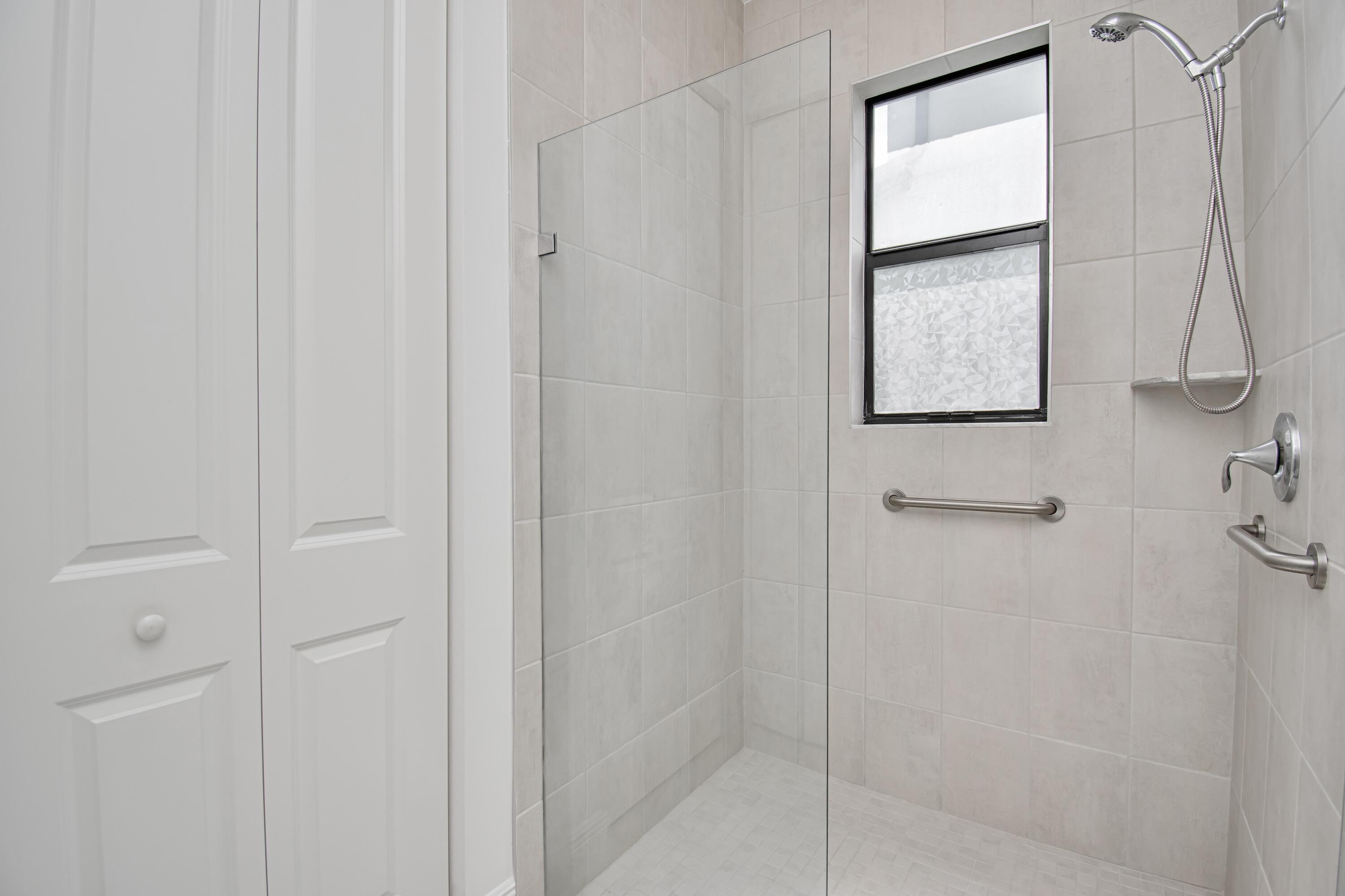 SKY COVE - Residential