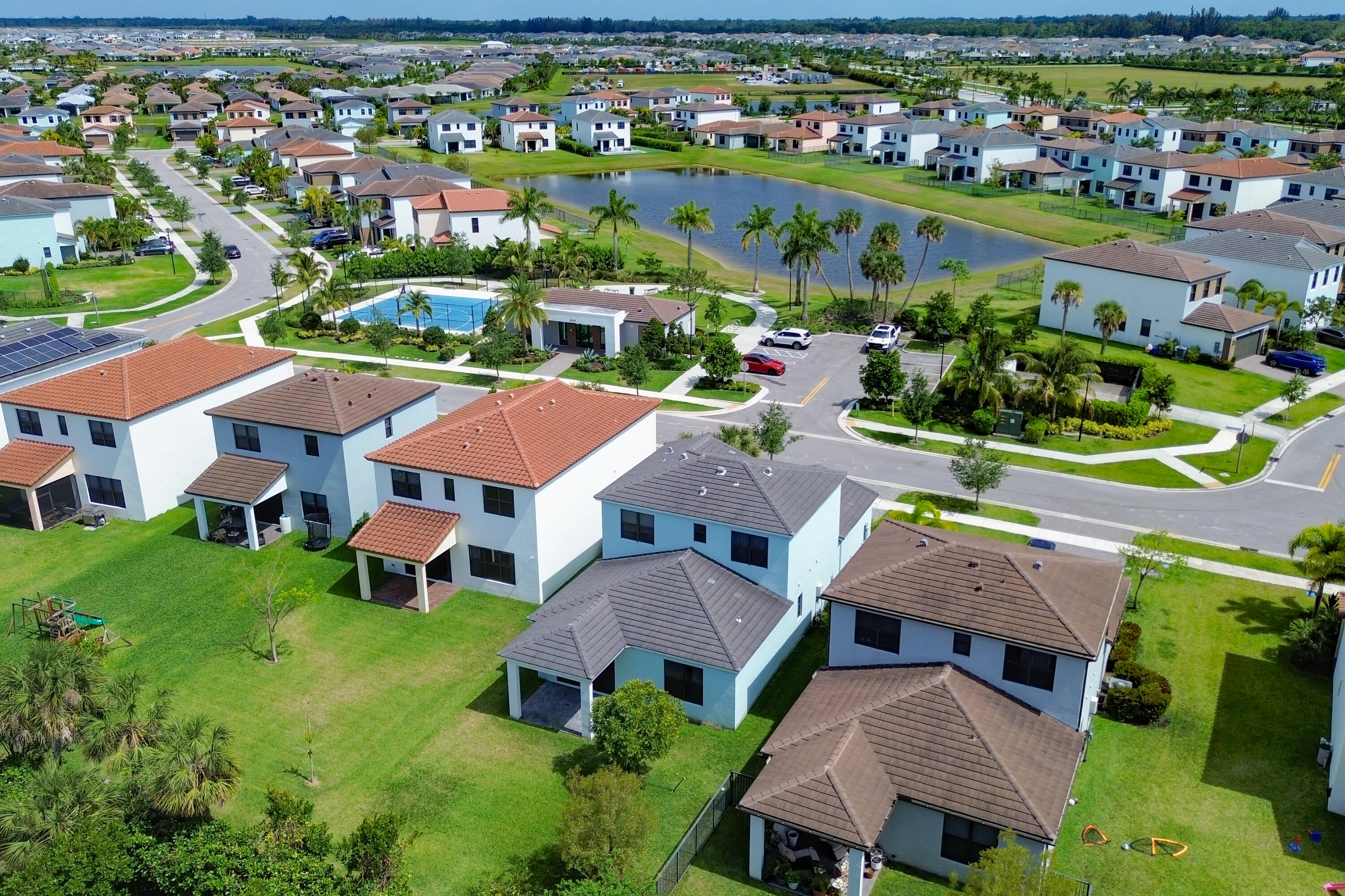 SKY COVE - Residential