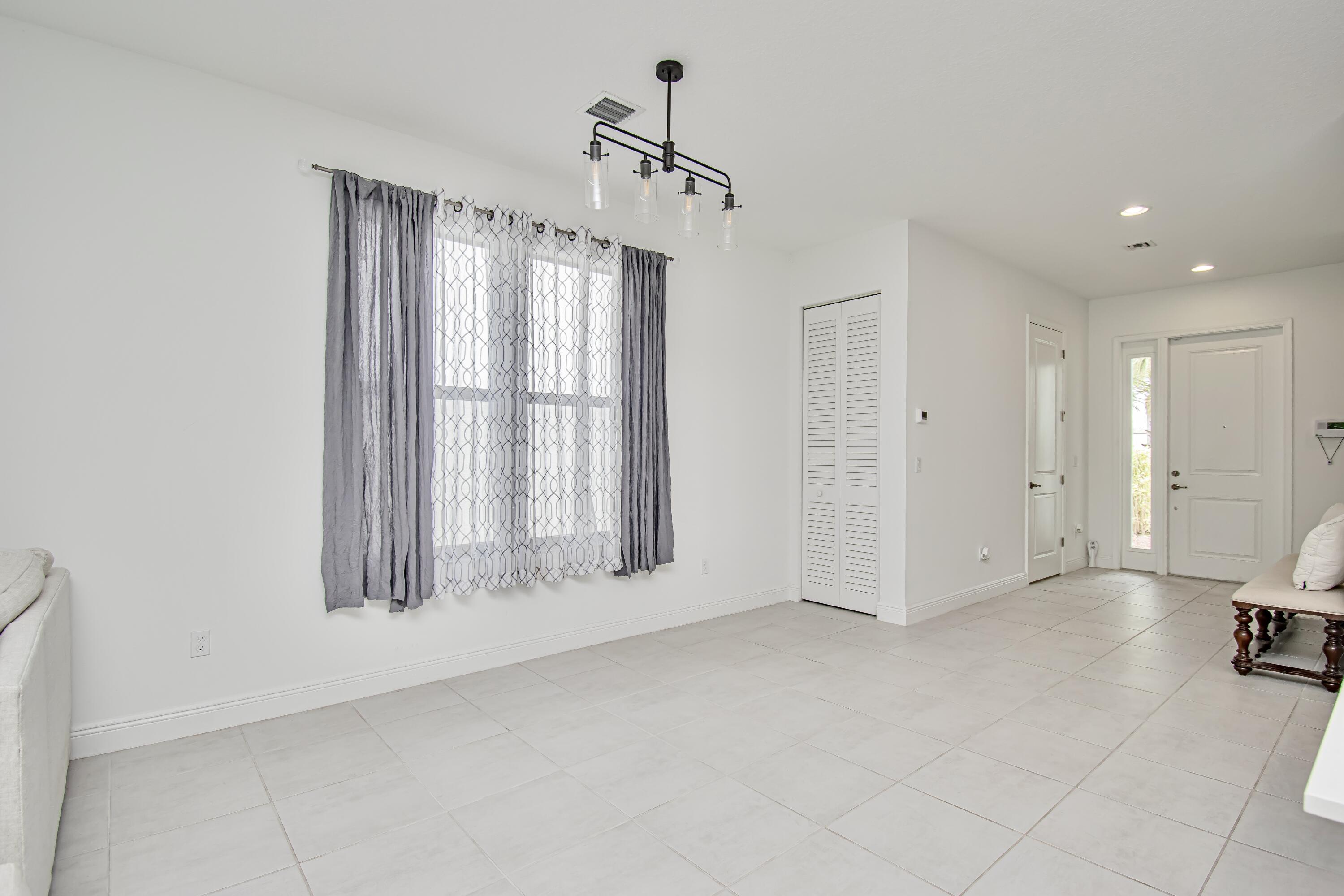 SKY COVE - Residential