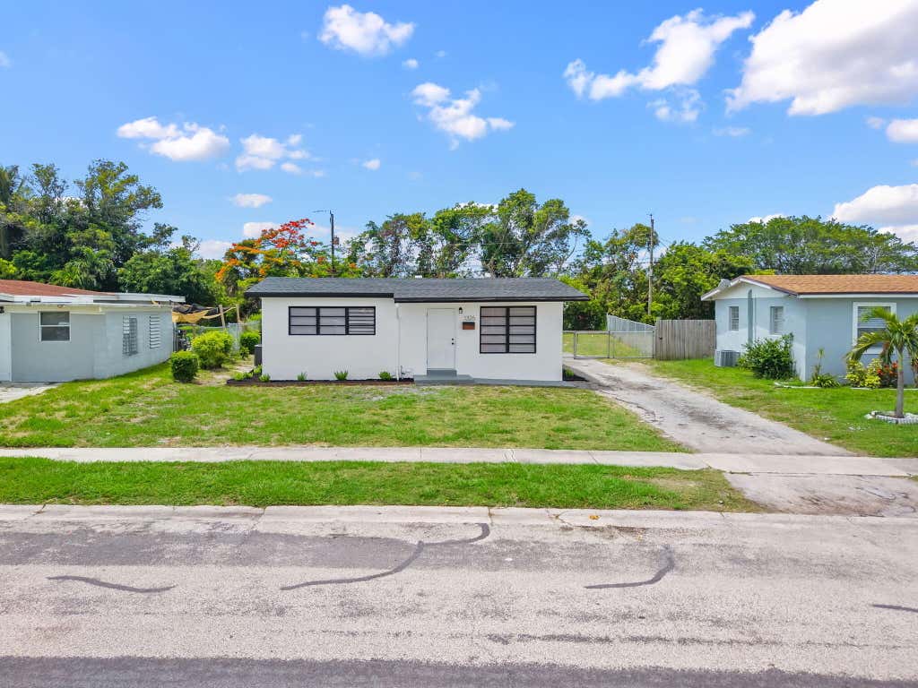Photo of 1326 8th Street, West Palm Beach, FL 33401 (MLS # B26039680)