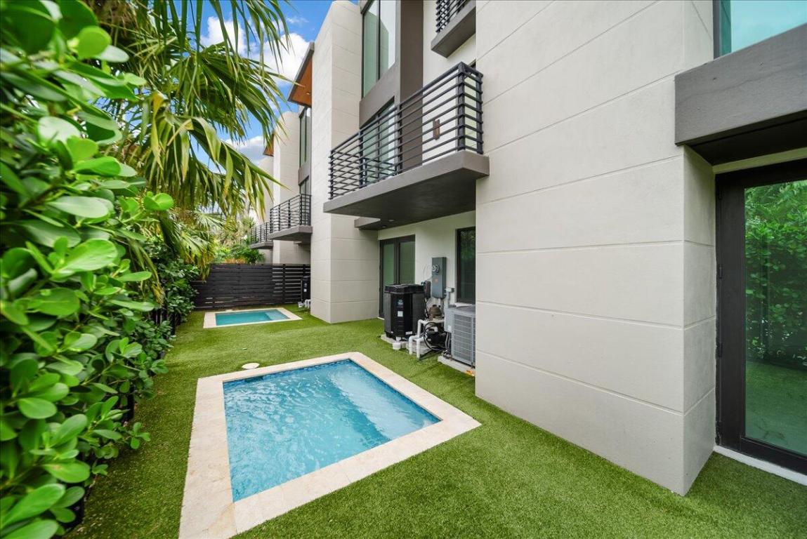 Lake Ridge - Residential