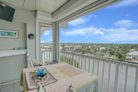 A home in Deerfield Beach