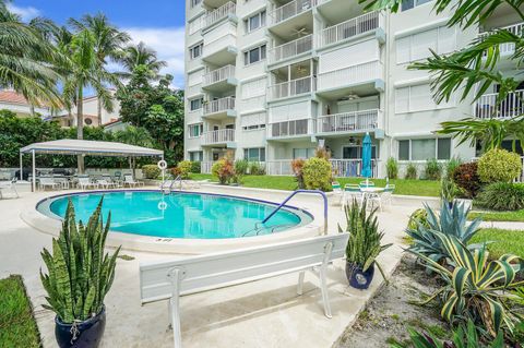 A home in Deerfield Beach