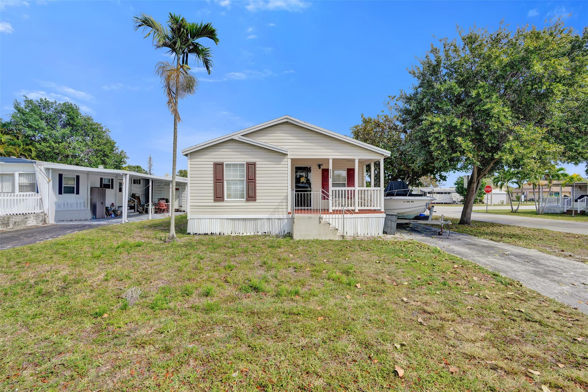 Ravenswood Estates & Mari - Residential