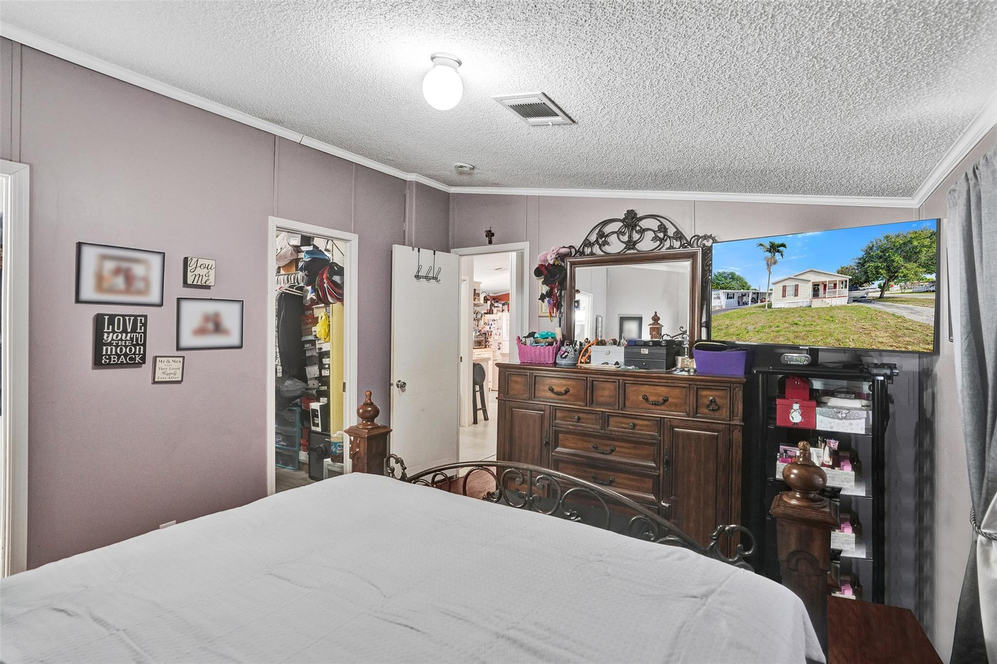 Ravenswood Estates & Mari - Residential