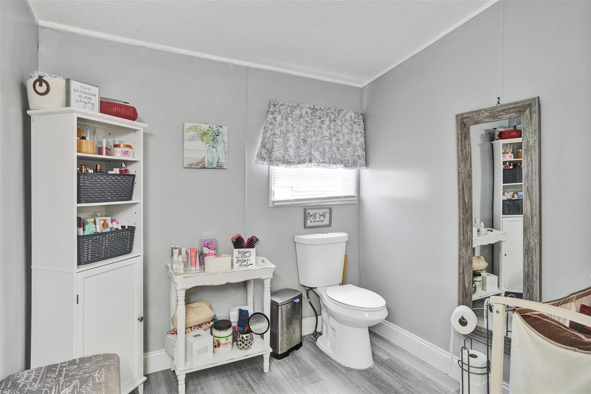 Ravenswood Estates & Mari - Residential