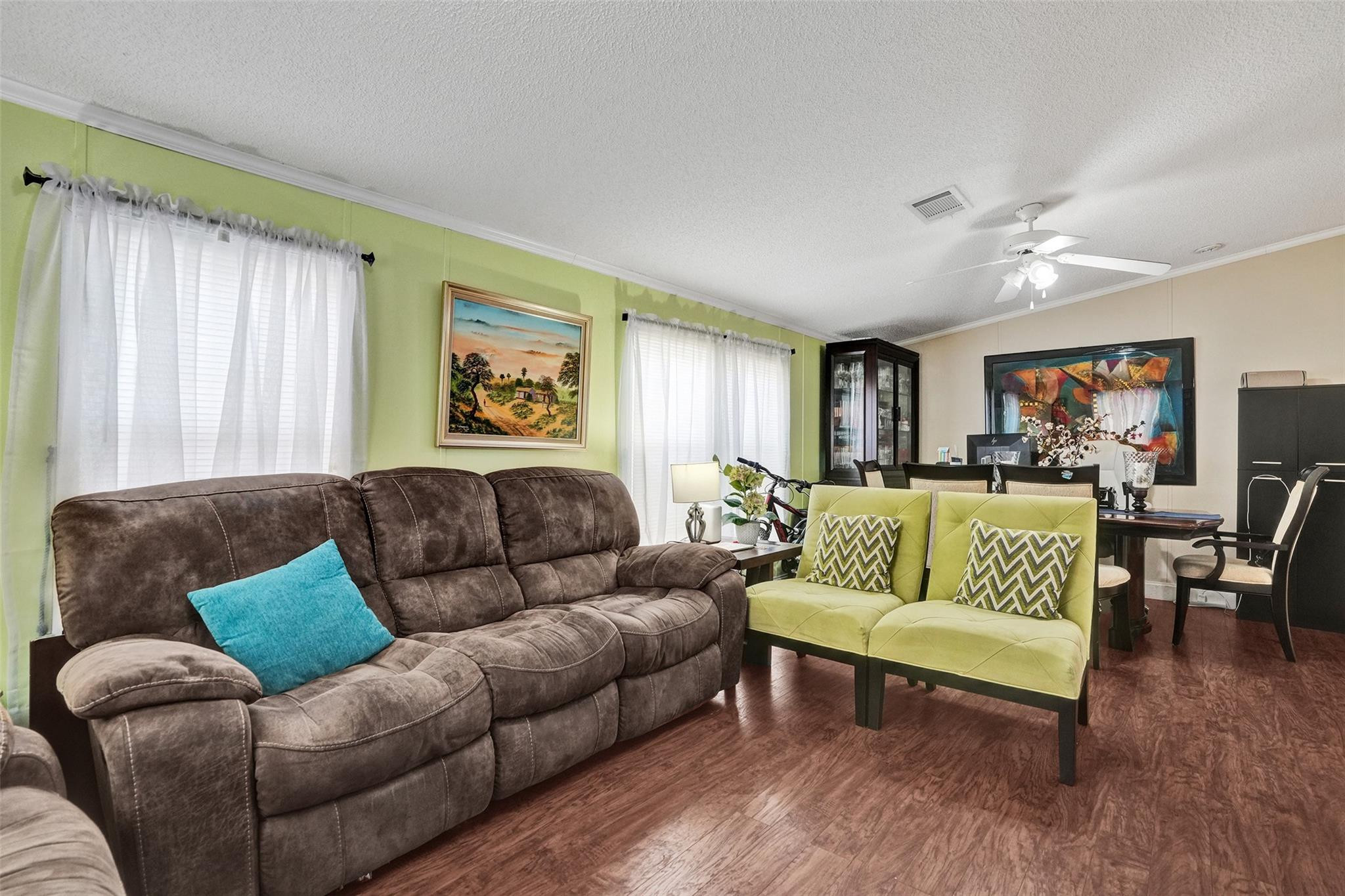 Ravenswood Estates & Mari - Residential