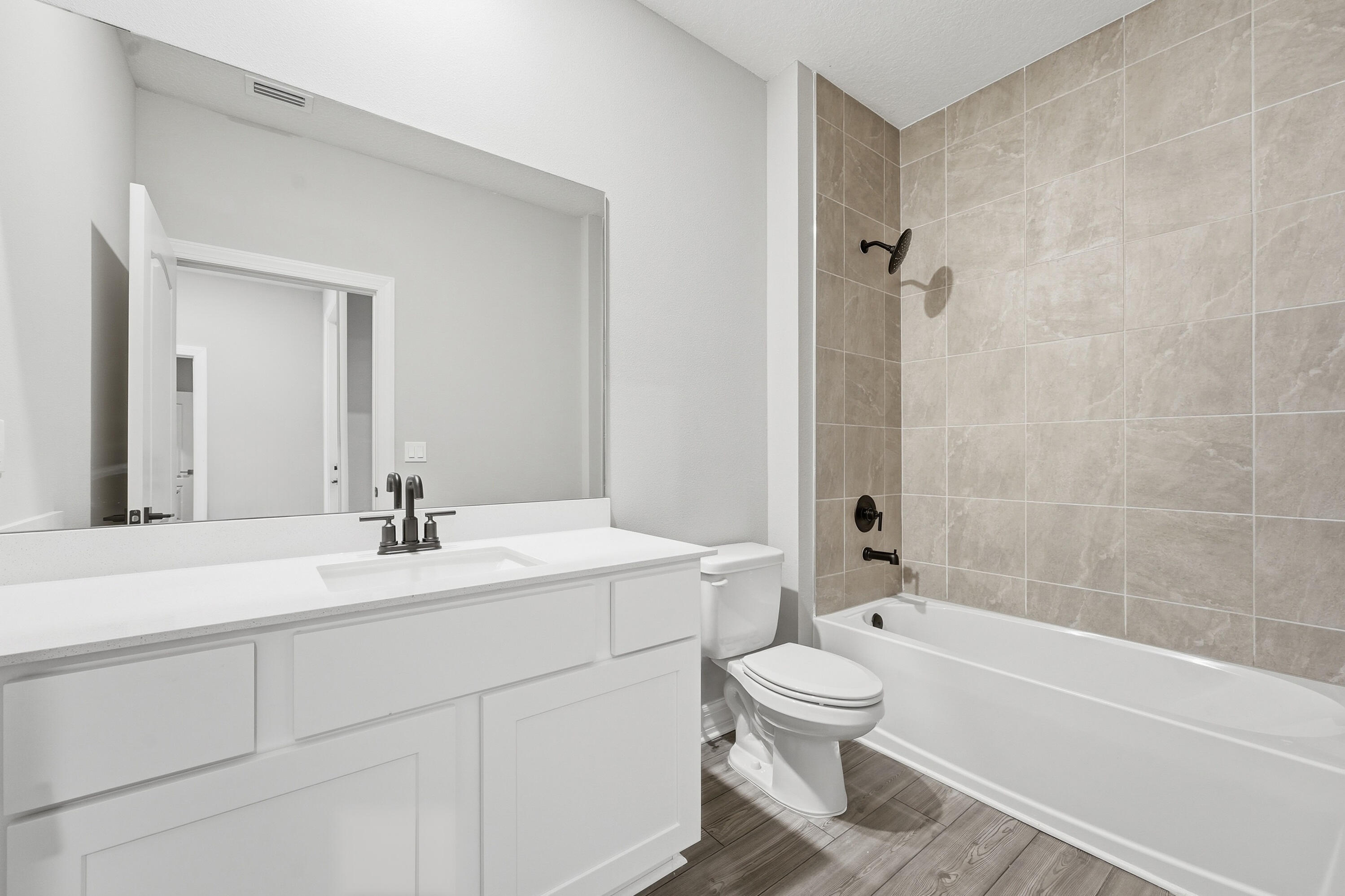 CELEBRATION POINTE - Residential