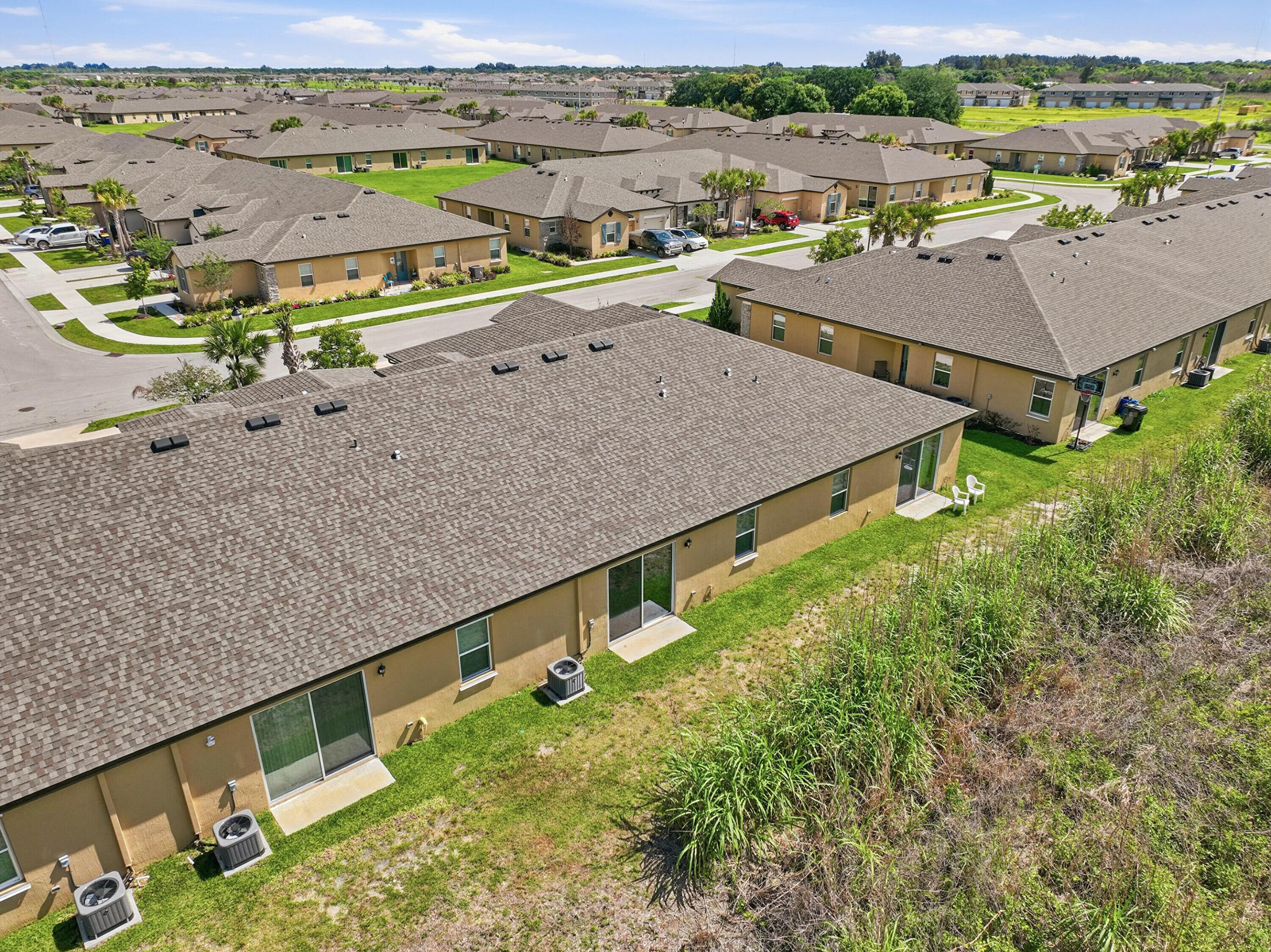 CELEBRATION POINTE - Residential