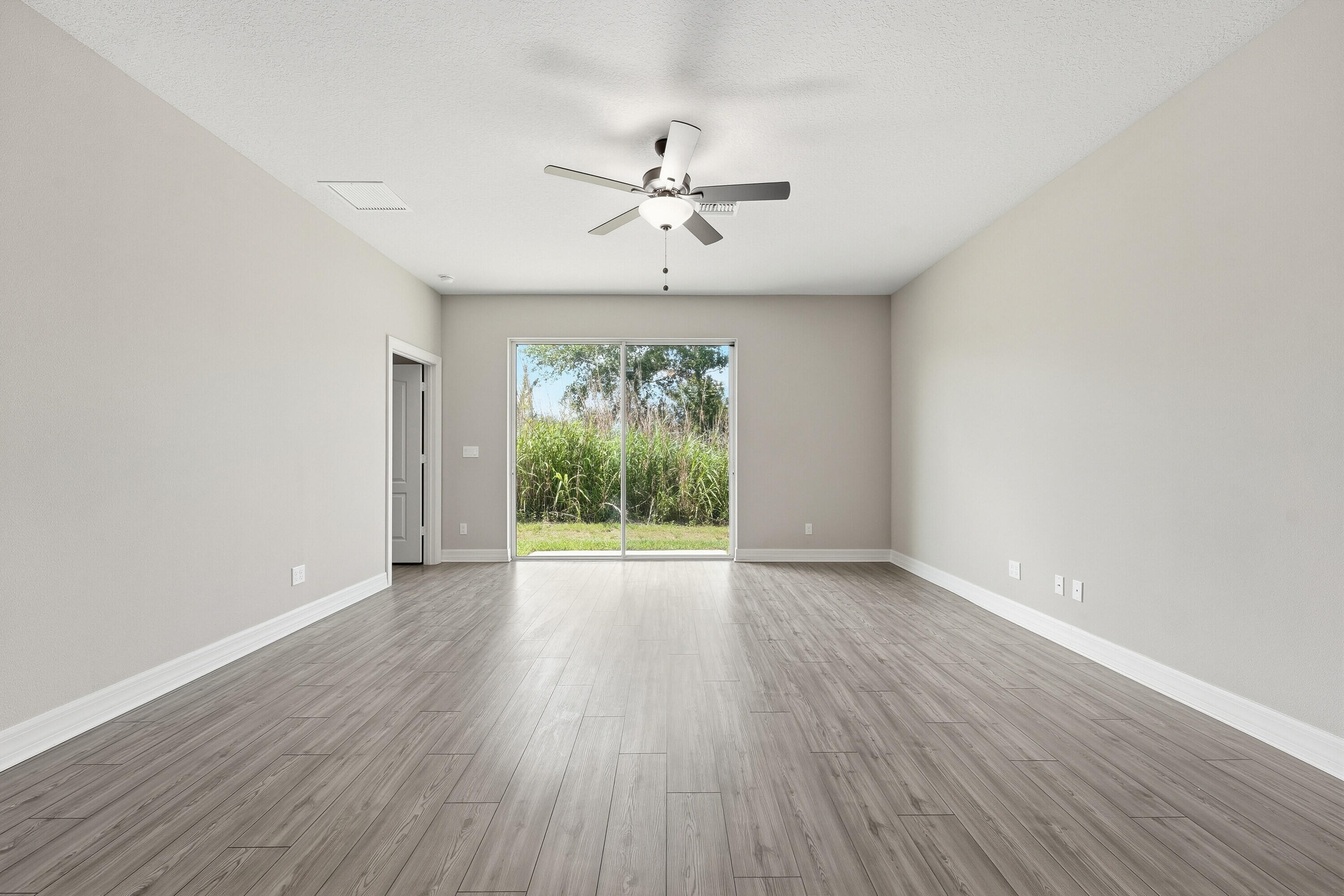 CELEBRATION POINTE - Residential