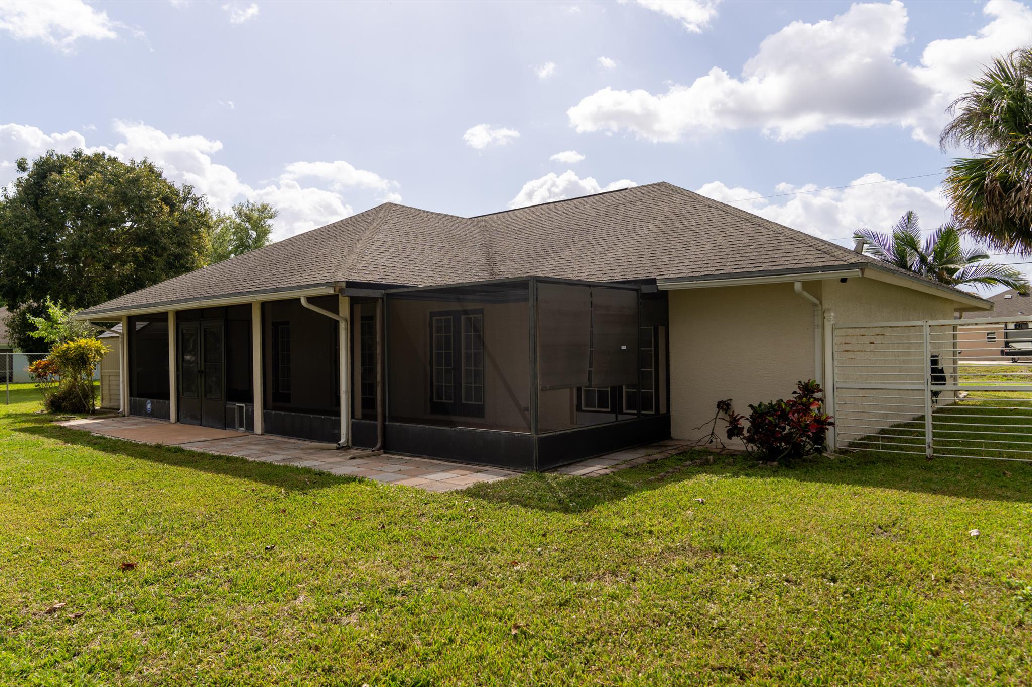 PORT ST LUCIE SECTION 33 - Residential