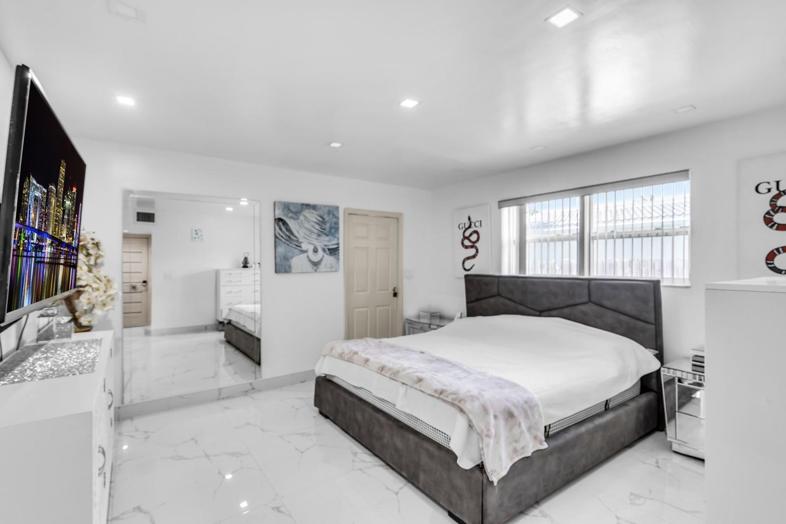 Hollywood Hills North Sec - Residential