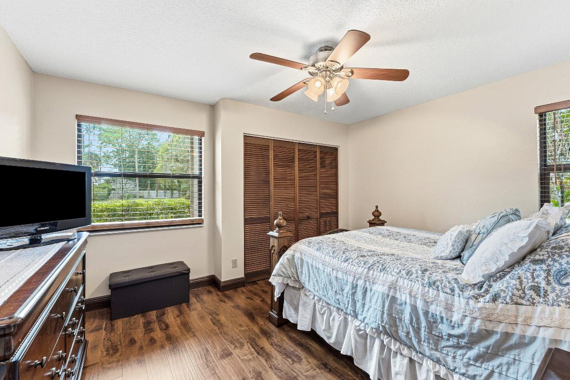 PINES OF WELLINGTON - Residential