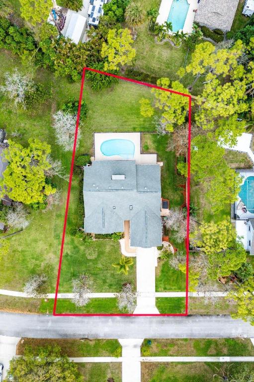 PINES OF WELLINGTON - Residential