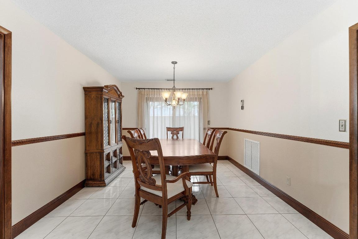 PINES OF WELLINGTON - Residential