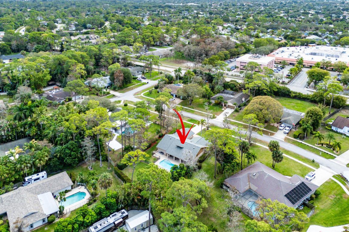 PINES OF WELLINGTON - Residential