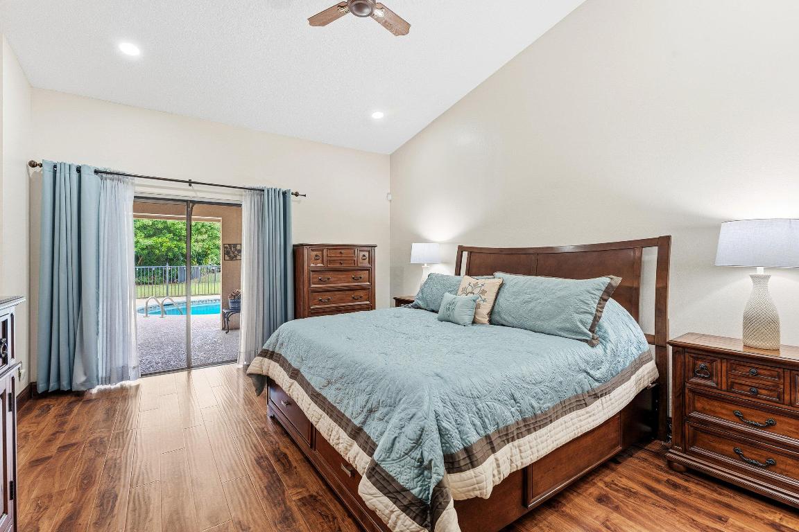 PINES OF WELLINGTON - Residential