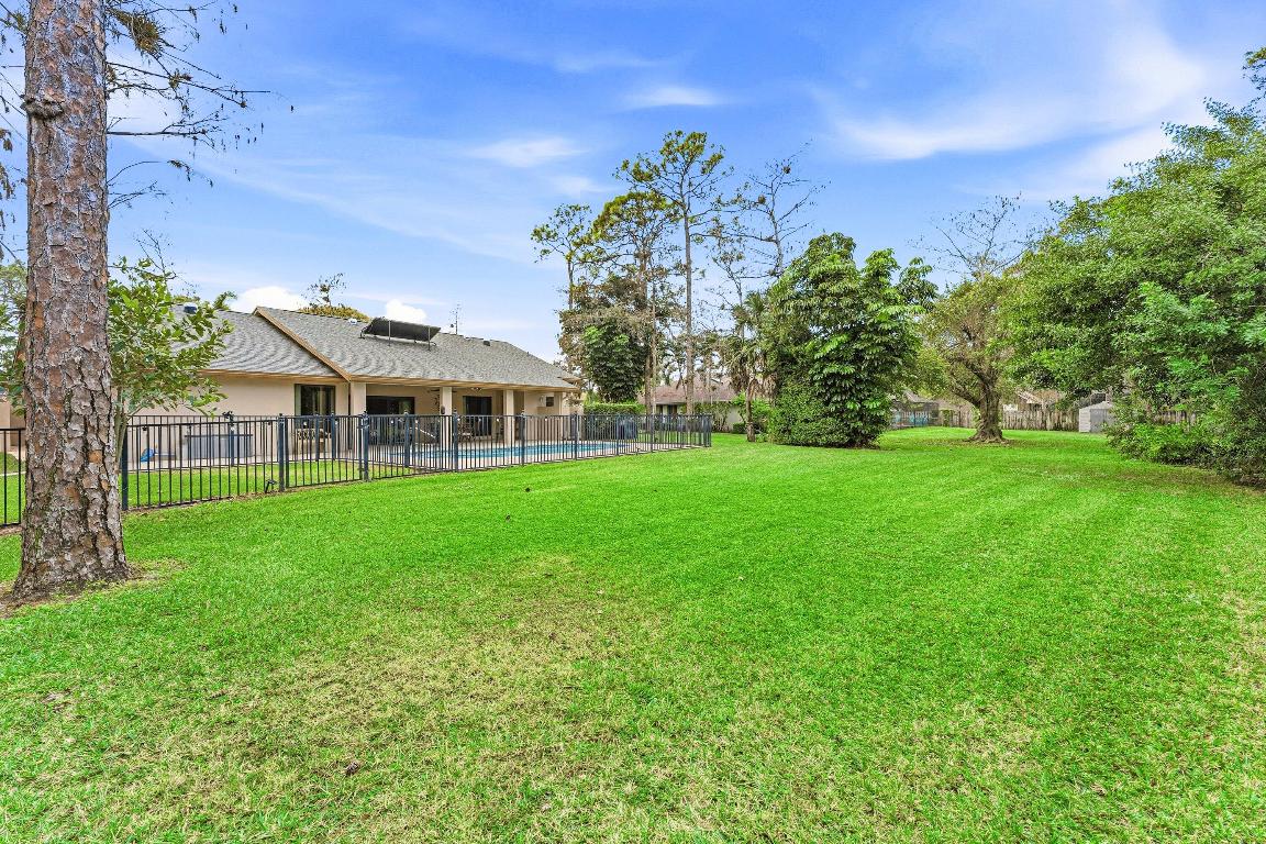 PINES OF WELLINGTON - Residential