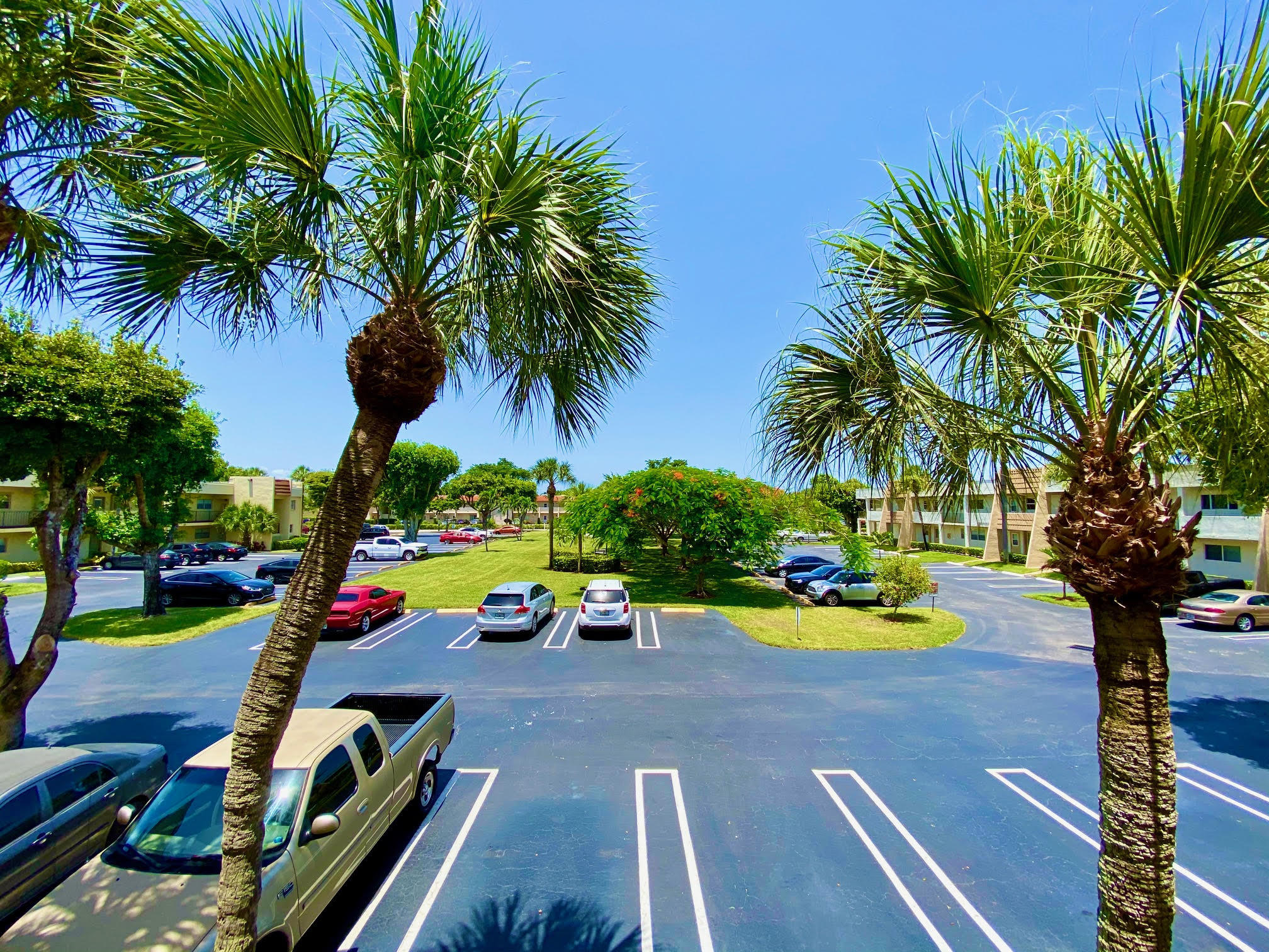 LAGO DEL REY CONDO - Residential Lease