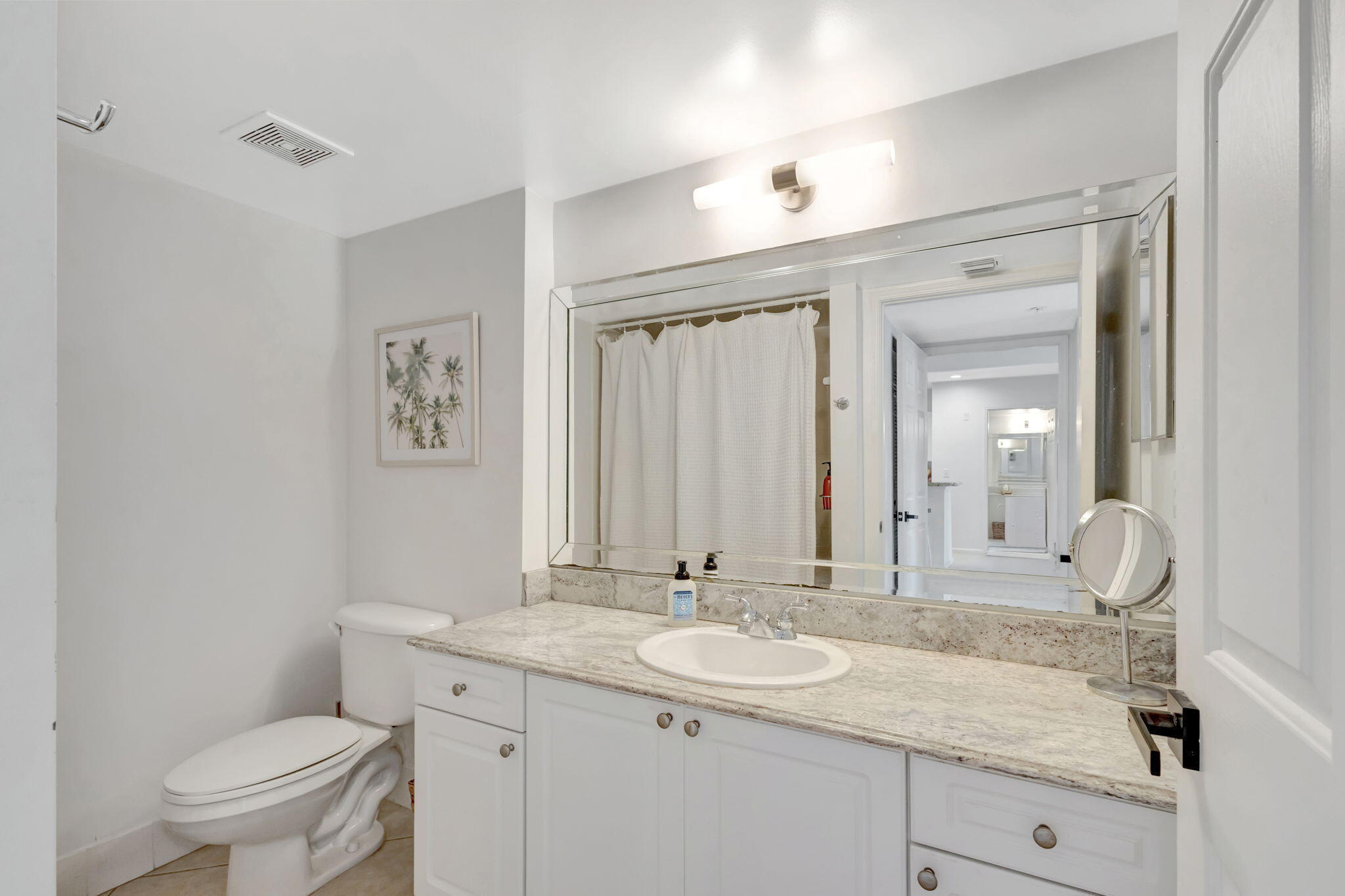 LIGHTHOUSE COVE AT TEQUESTA CONDO - Residential Lease