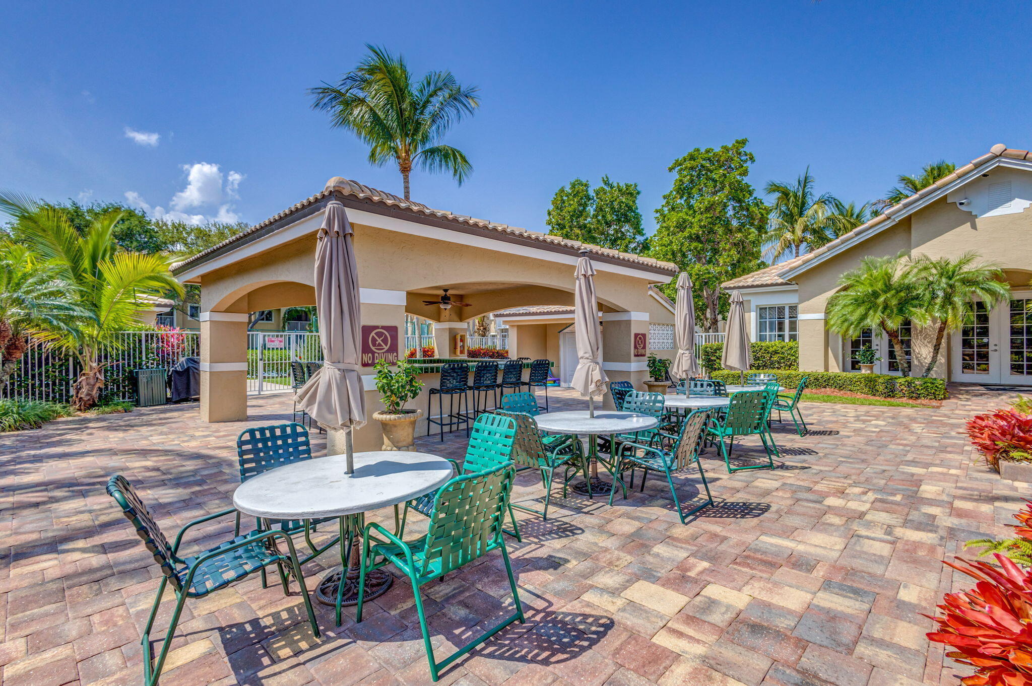 LIGHTHOUSE COVE AT TEQUESTA CONDO - Residential Lease