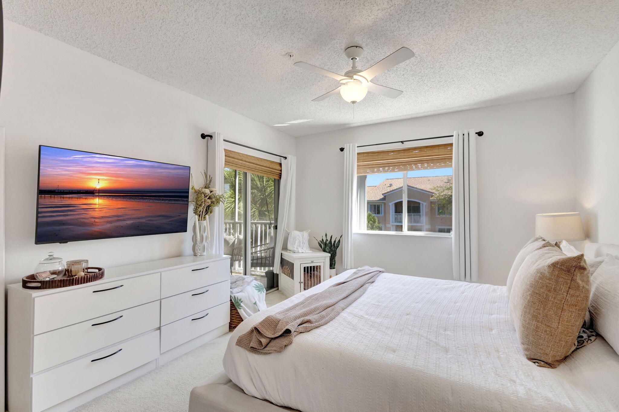 LIGHTHOUSE COVE AT TEQUESTA CONDO - Residential Lease