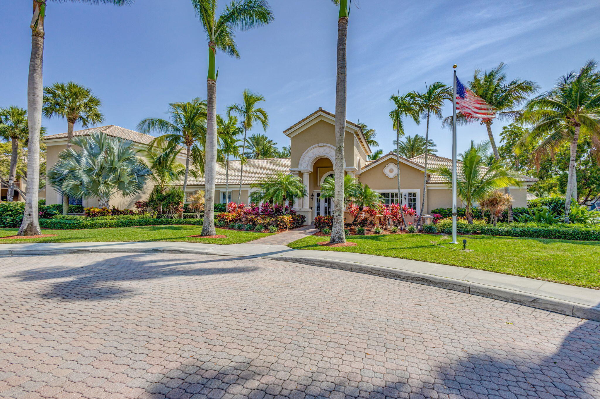 LIGHTHOUSE COVE AT TEQUESTA CONDO - Residential Lease