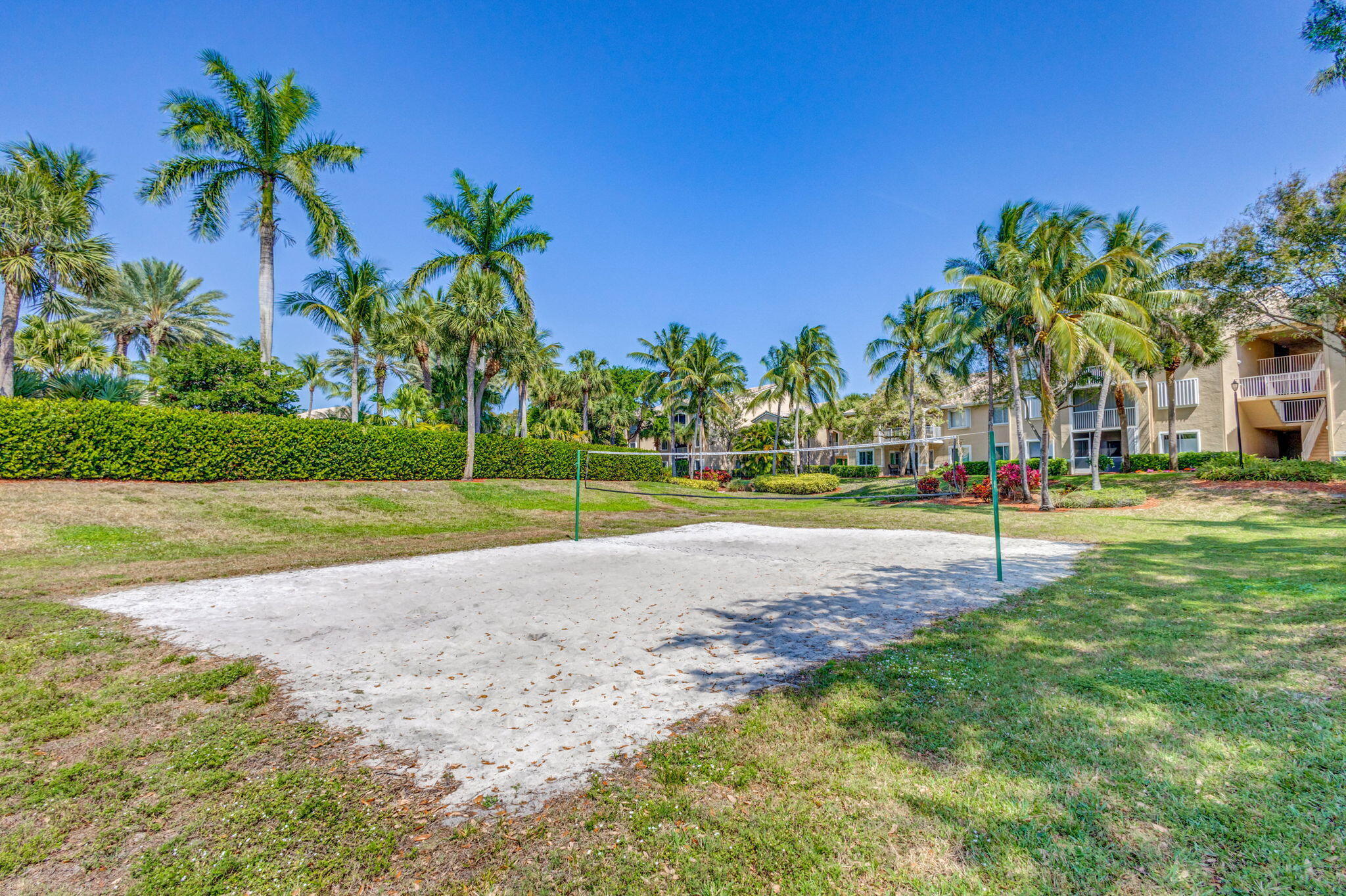 LIGHTHOUSE COVE AT TEQUESTA CONDO - Residential Lease