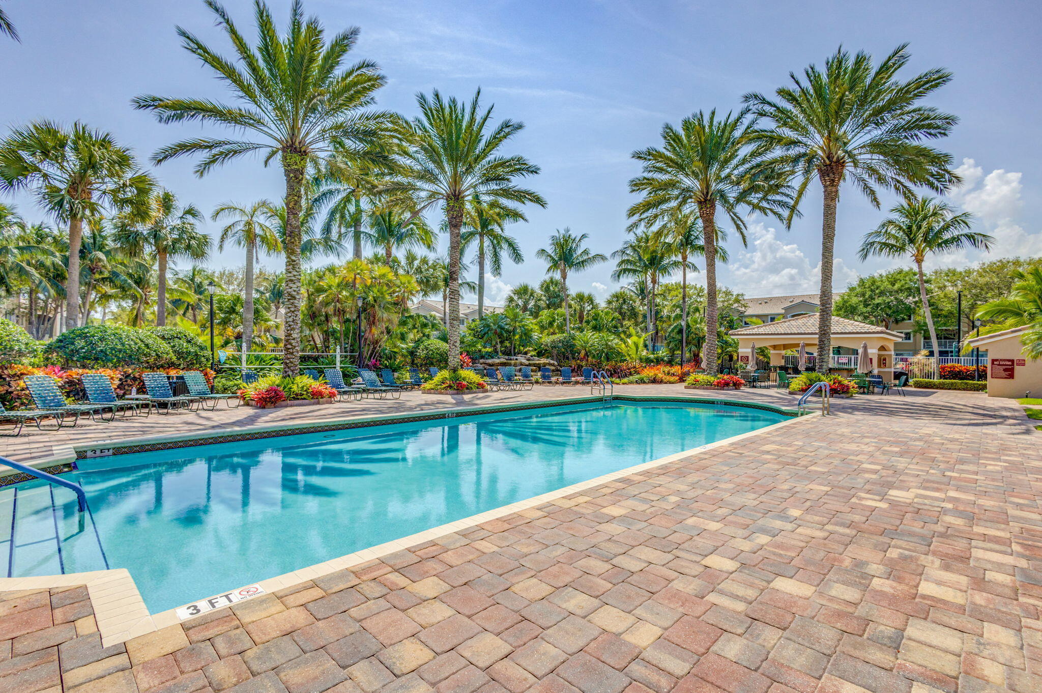 LIGHTHOUSE COVE AT TEQUESTA CONDO - Residential Lease