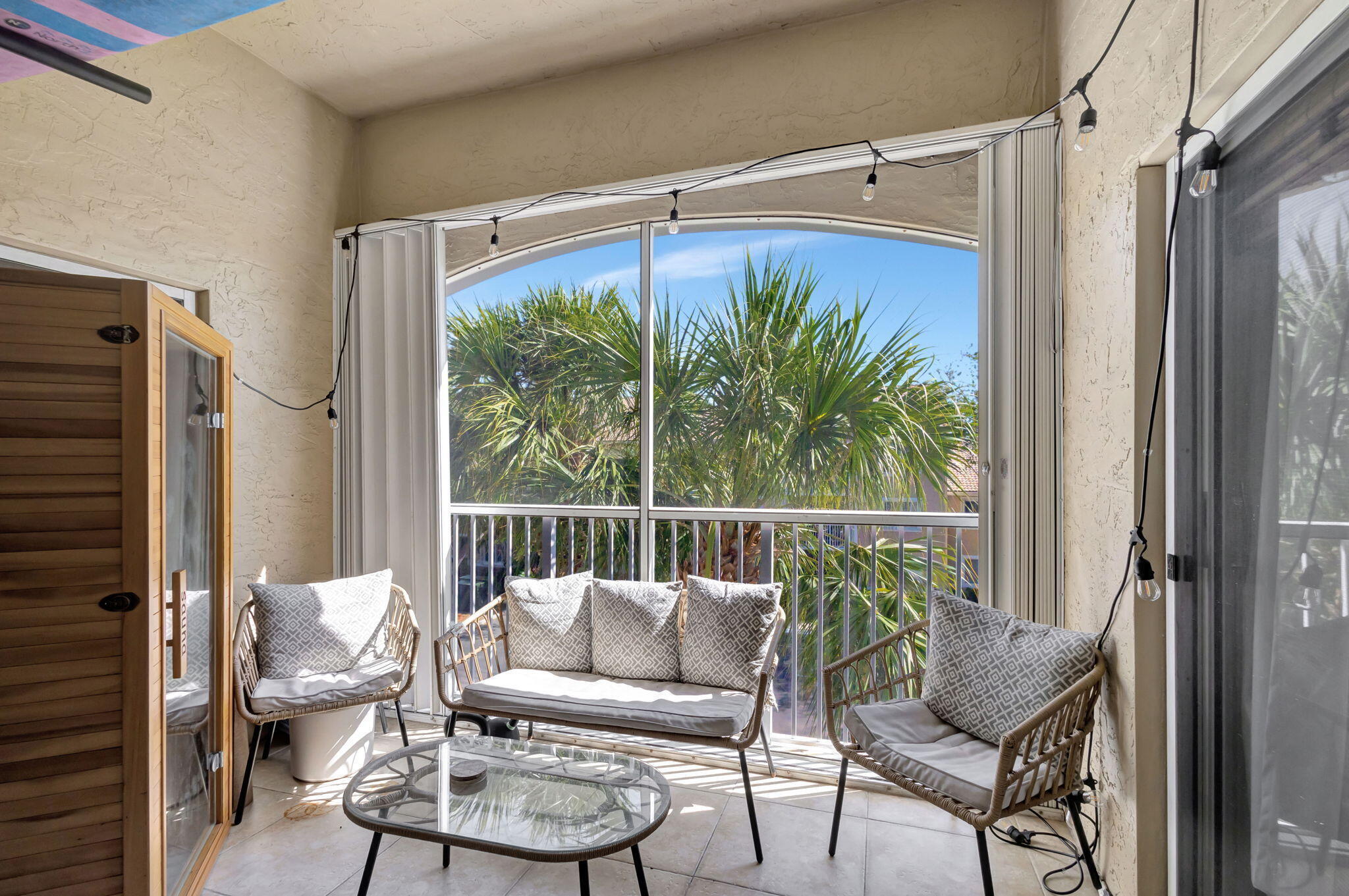 LIGHTHOUSE COVE AT TEQUESTA CONDO - Residential Lease