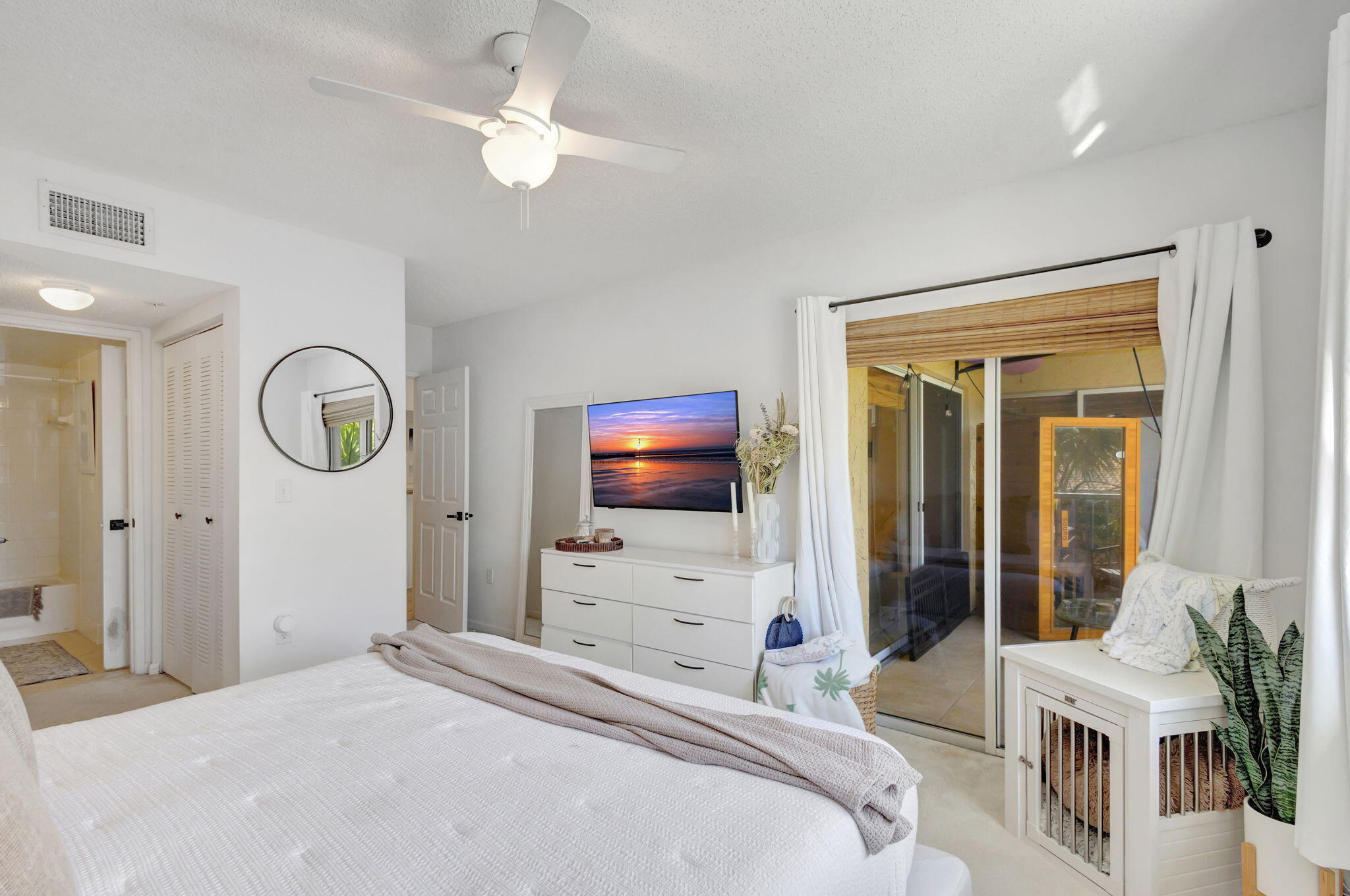 LIGHTHOUSE COVE AT TEQUESTA CONDO - Residential Lease