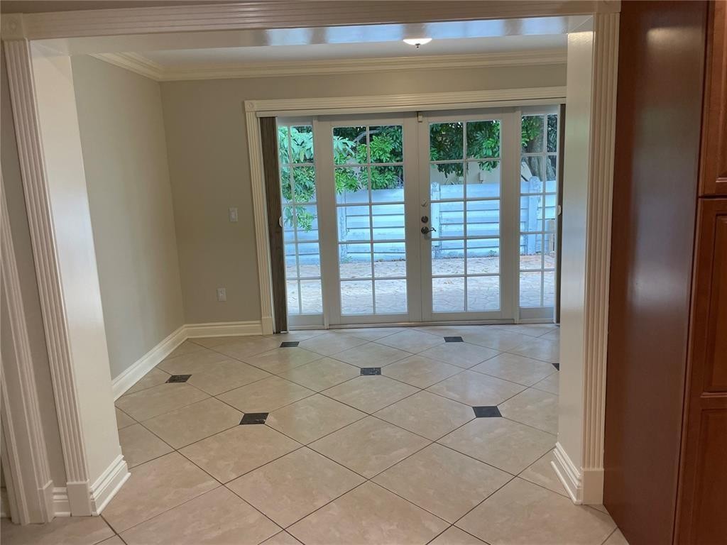 Dania Highlands 2 90-38 B - Residential Income